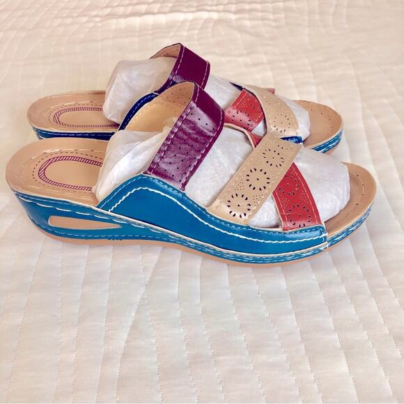 Amazon Shoes - NWOT Multi Color Wedge Sandal
